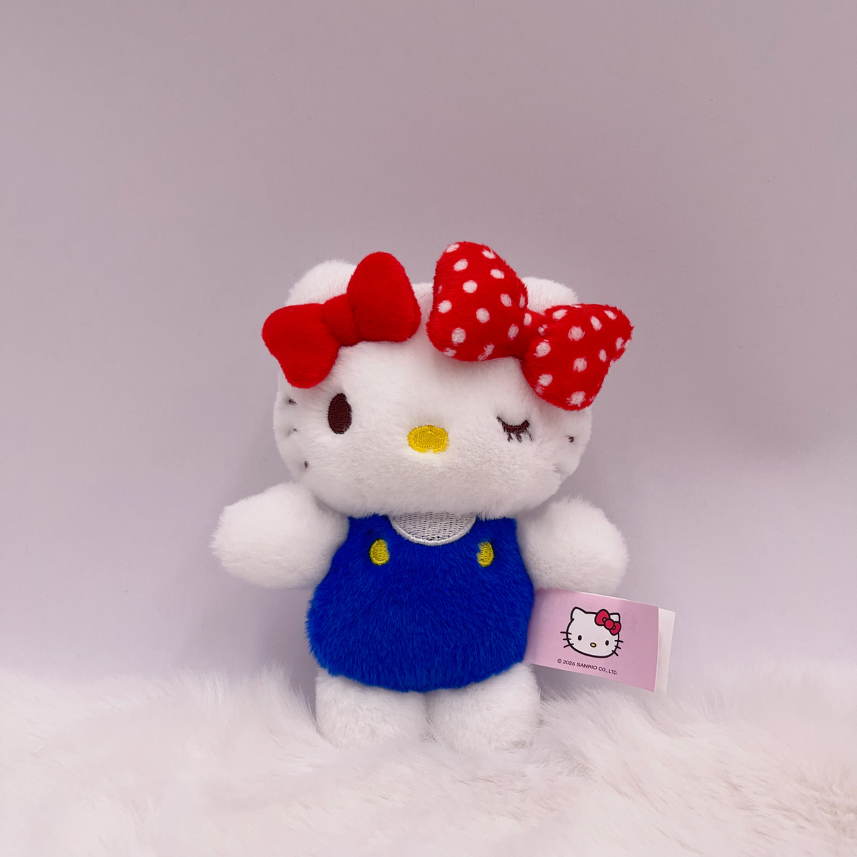 Keychain - 4-inch Sitting Hello Kitty