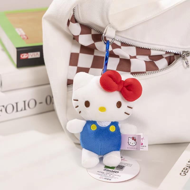 Keychain - 4-inch Classic Standing Hello Kitty