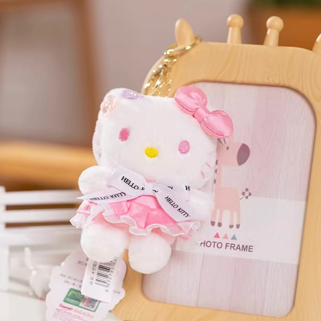 Keychain - 4-inch Hello Kitty Series