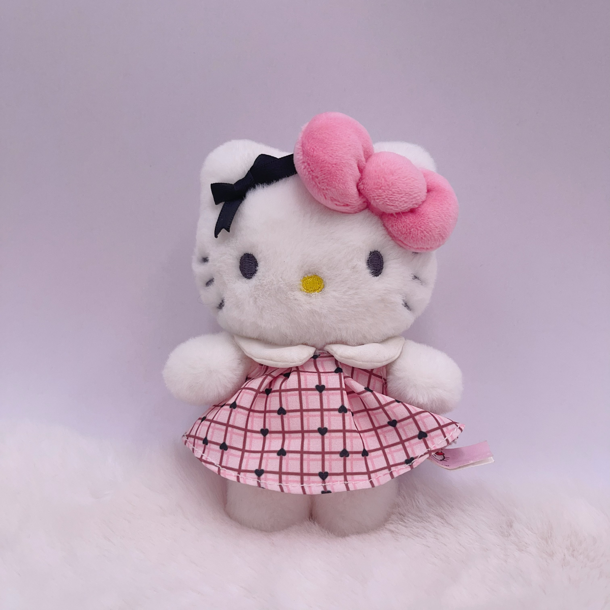 Keychain - 4-inch Sitting Hello Kitty